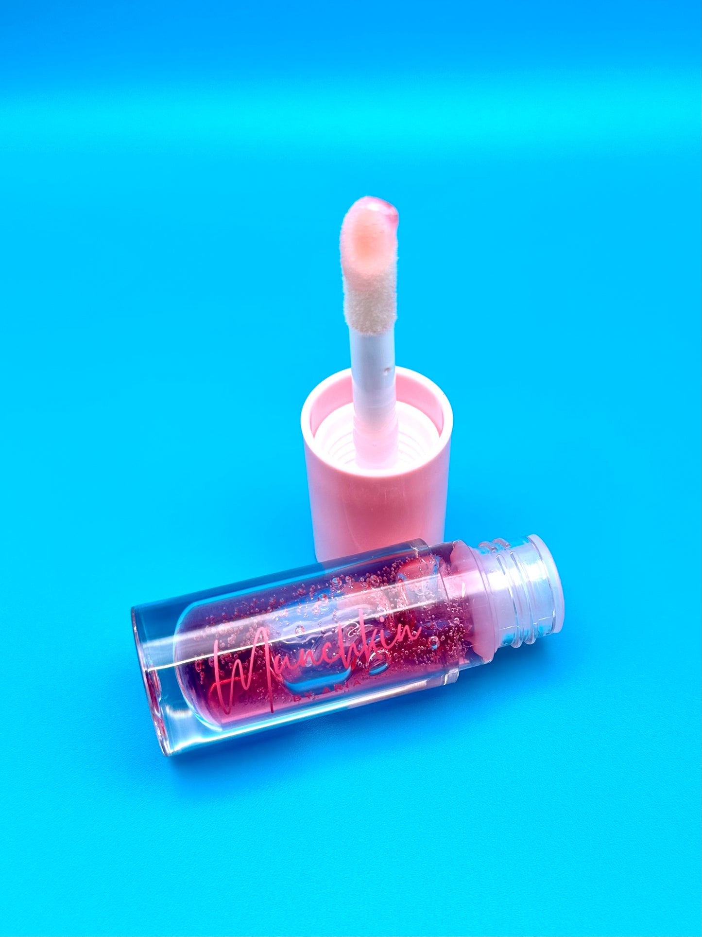 Lip oil